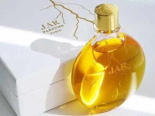 چگونه یک عطر اصلی را از تقلبی تشخیص دهیم